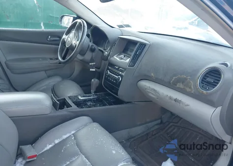 2009 Nissan Maxima 3.5 Sv z USA, uszkodzony, nr VIN 1N4AA51E69C861189